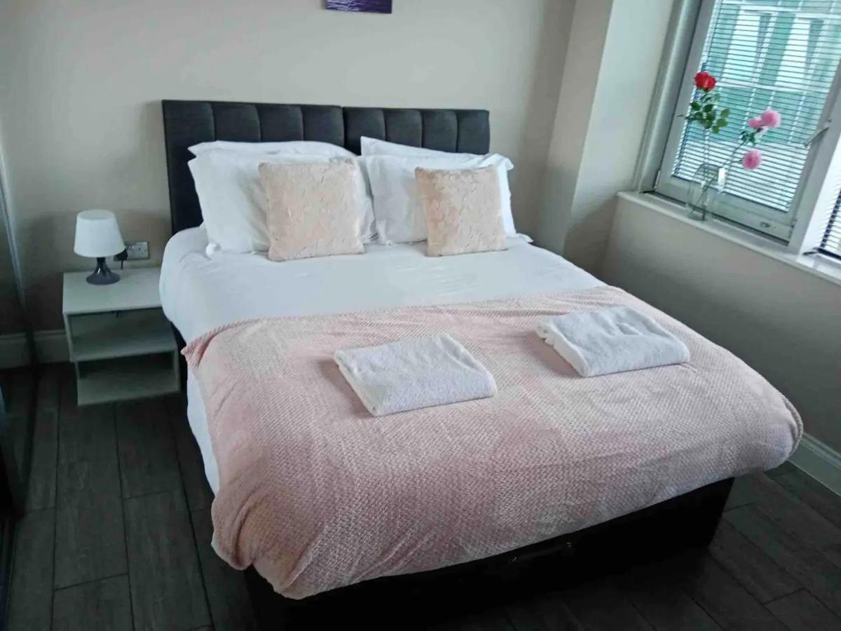 Beautiful Apartment Very Close To The Beach Brighton Exteriör bild