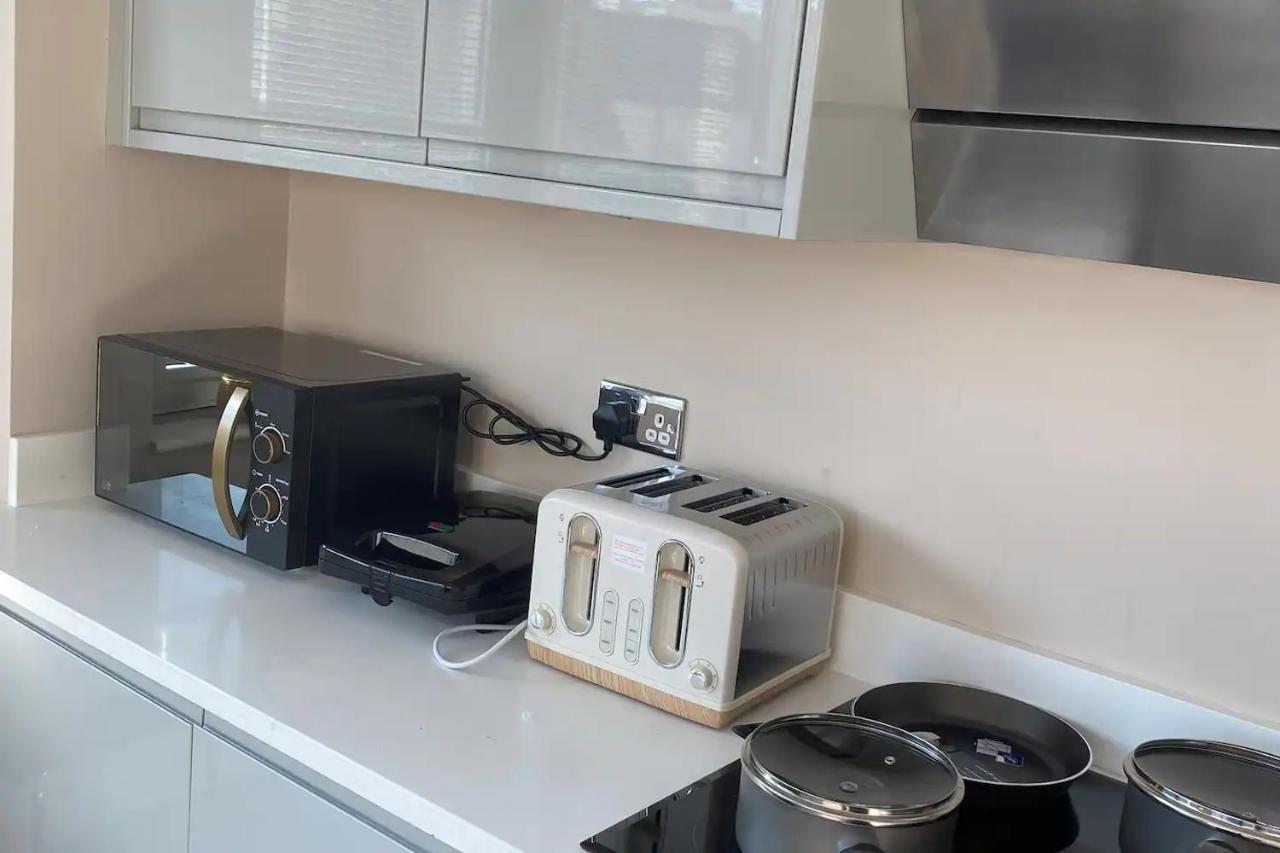 Beautiful Apartment Very Close To The Beach Brighton Exteriör bild